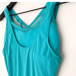 Lululemon 2 in 1 Bra/Tank combo sz4